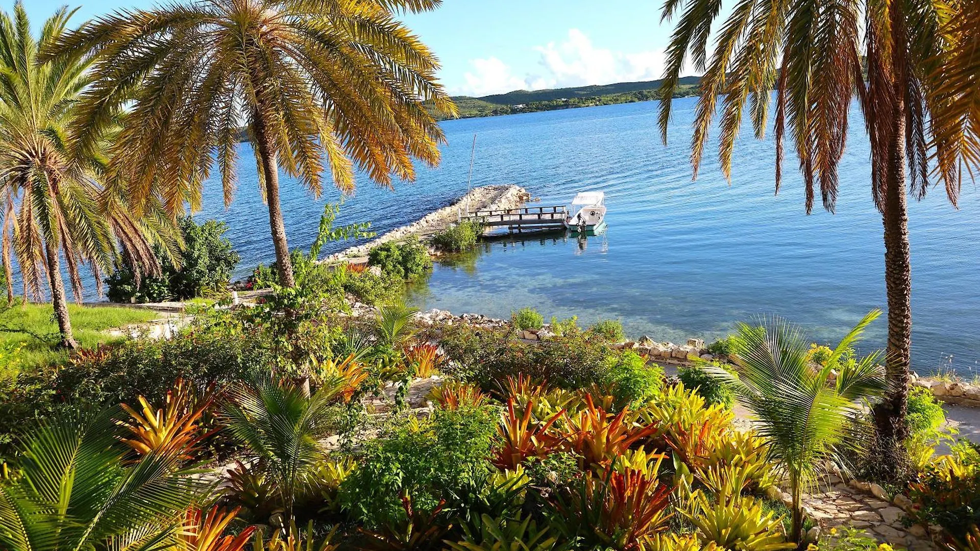 East End Antigua Hotel Willikies