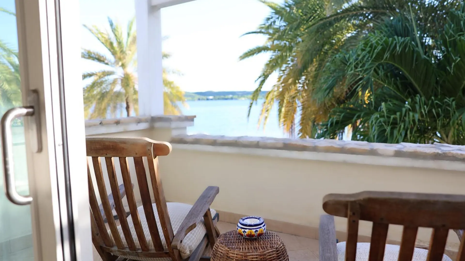 East End Antigua Boutique Hotel Willikies