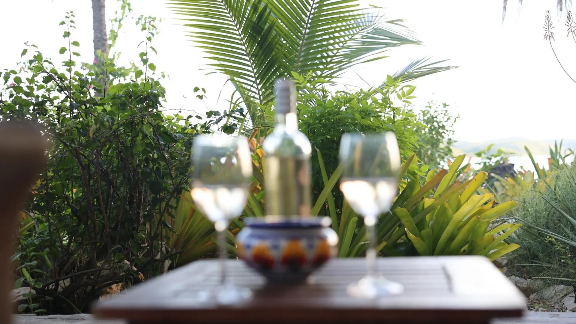 East End Antigua Boutique Hotel Willikies